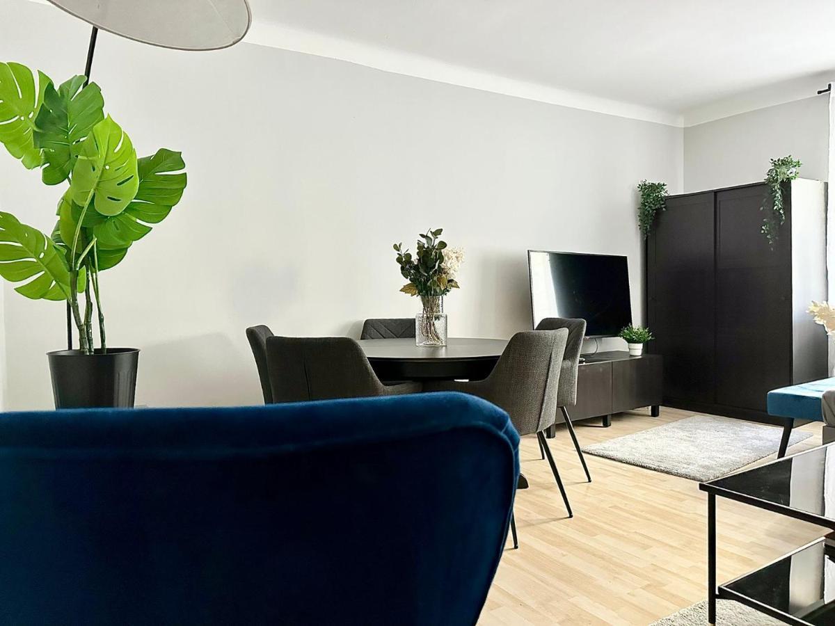 Appartamento Balcony Apartment, 1 Min To U1 Reumannplatz Vienna